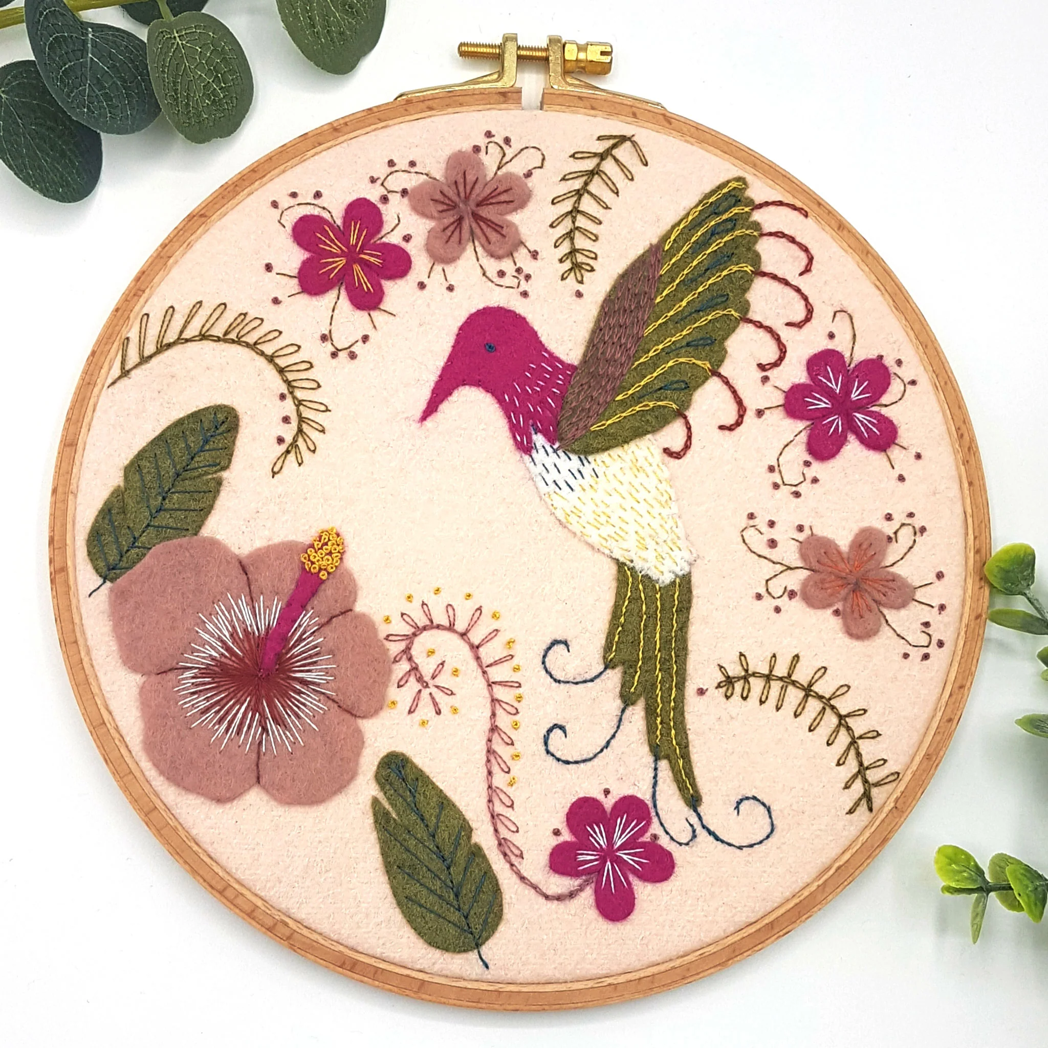 Hummingbird Felt Embroidery Hoop Kit - Image 8
