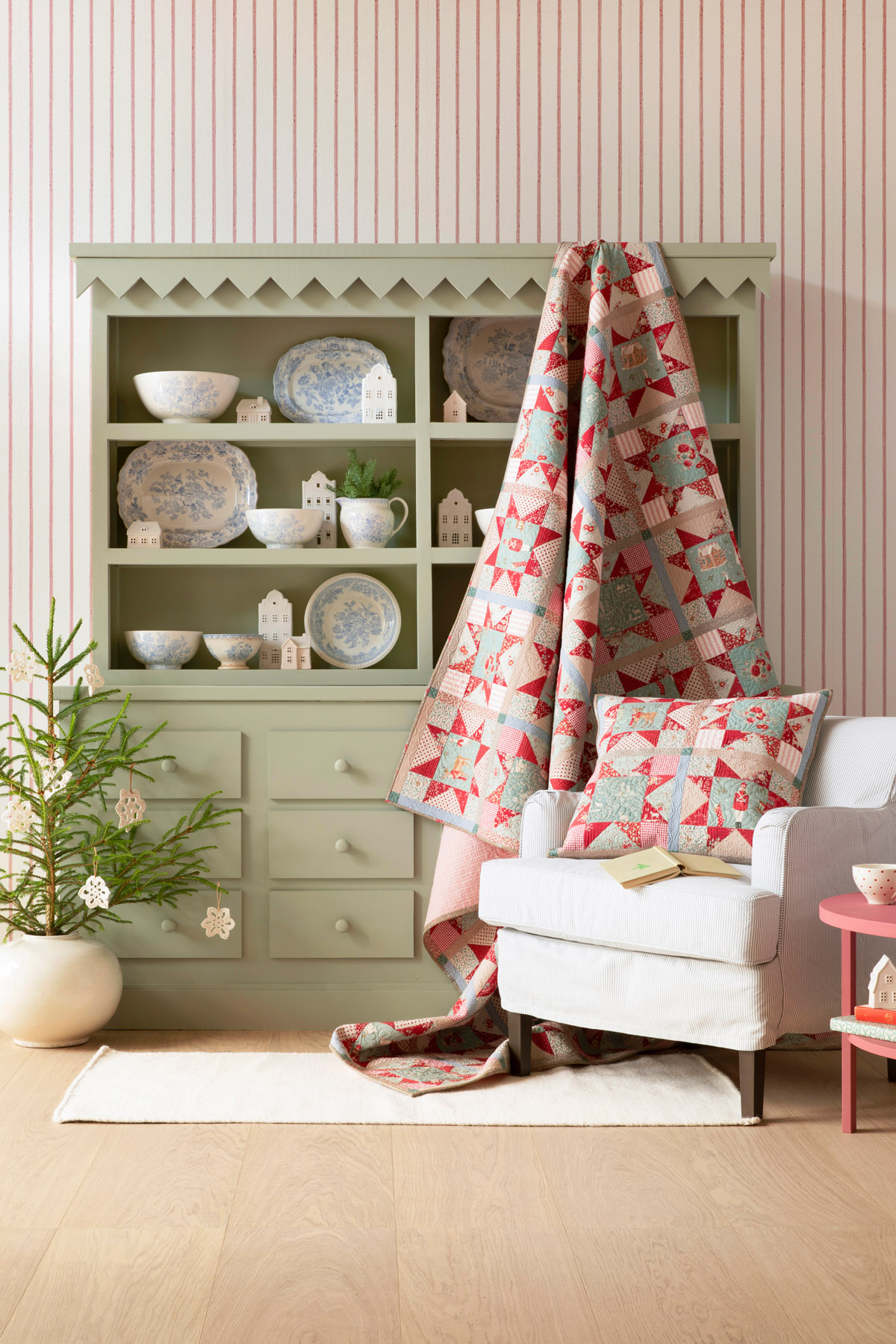 Tilda ‘Merry Little Christmas’ - Noel Duckegg - Image 3