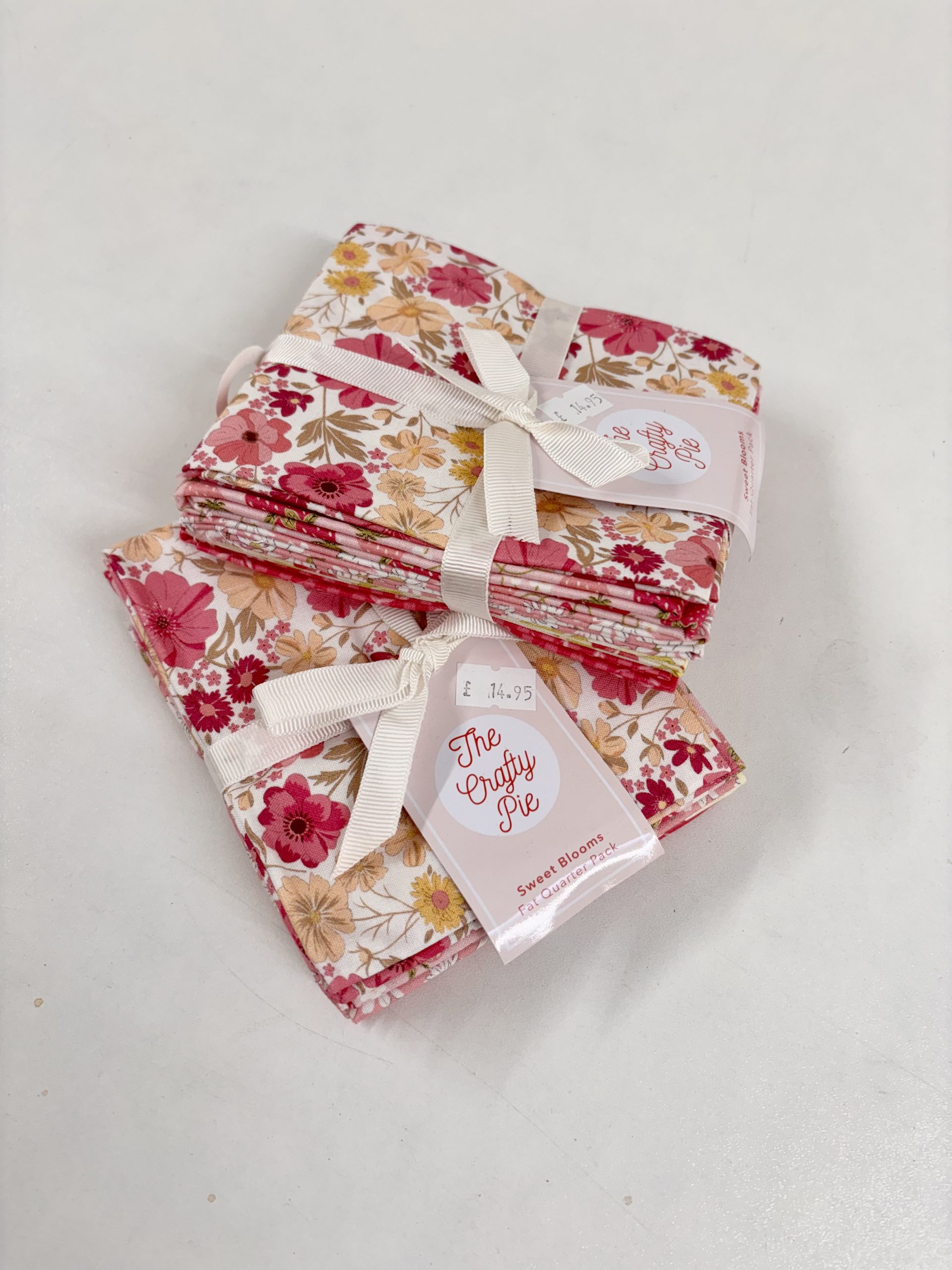 Crafty Pie ‘Sweet Blooms’ - 5 Fat Quarter Bundle Pink