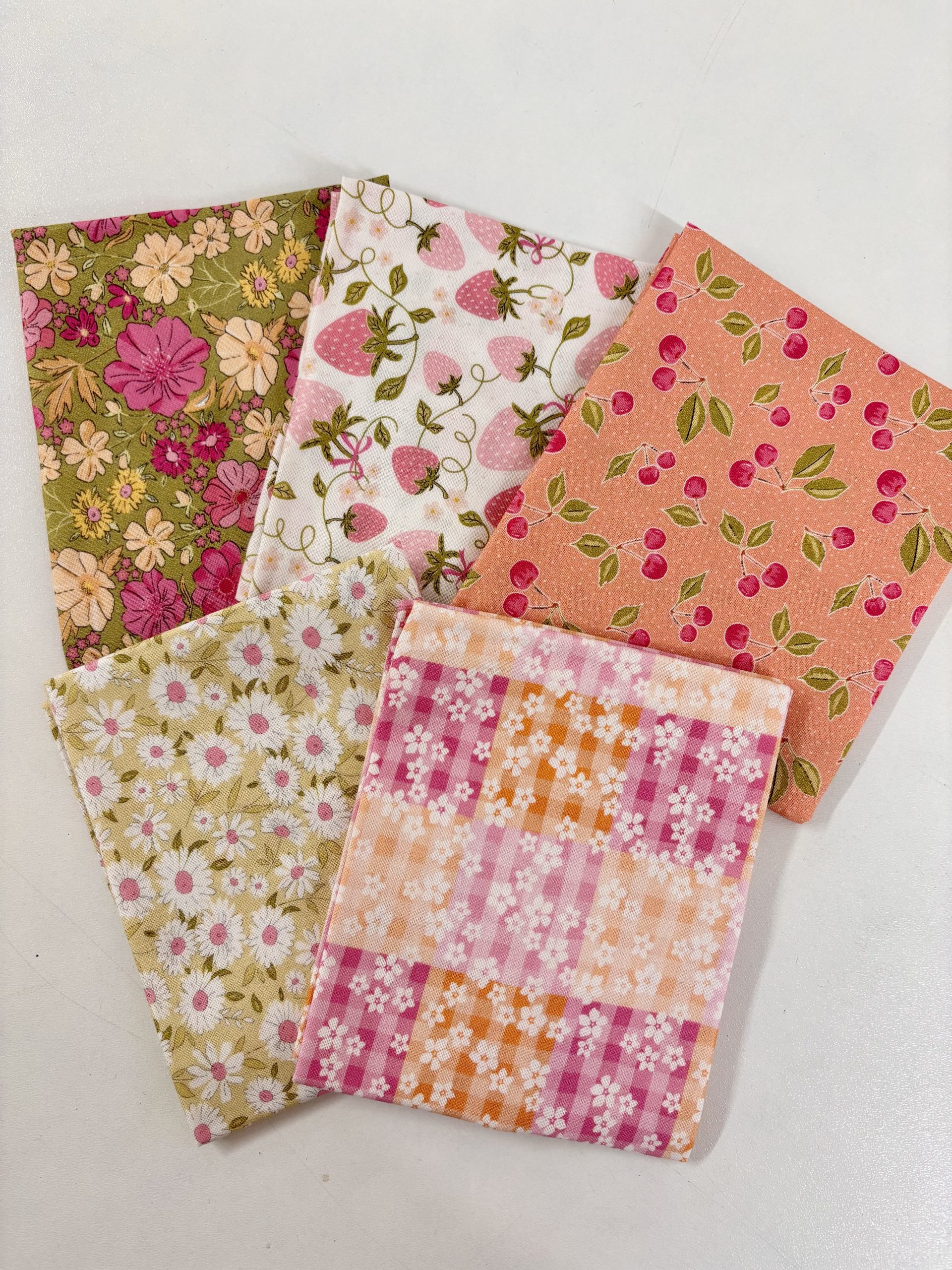 Crafty Pie ‘Sweet Blooms’ - 5 Fat Quarter Bundle - Green - Image 2