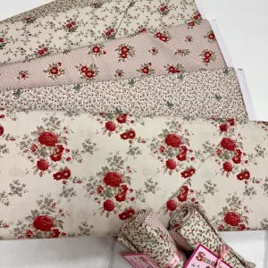 Tilda ‘Merry Little Christmas’ - 5 Fat Eighths Bundle in Cream