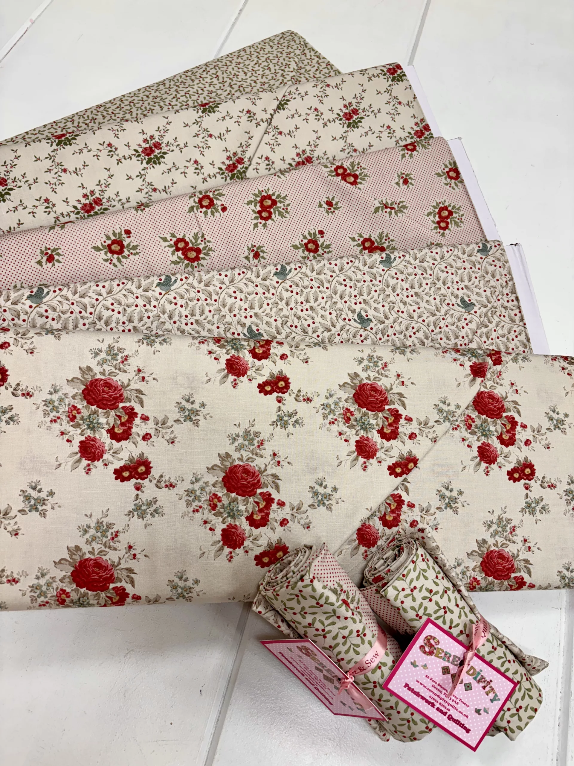 Tilda ‘Merry Little Christmas’ - 5 Fat Eighth Bundle - Cream