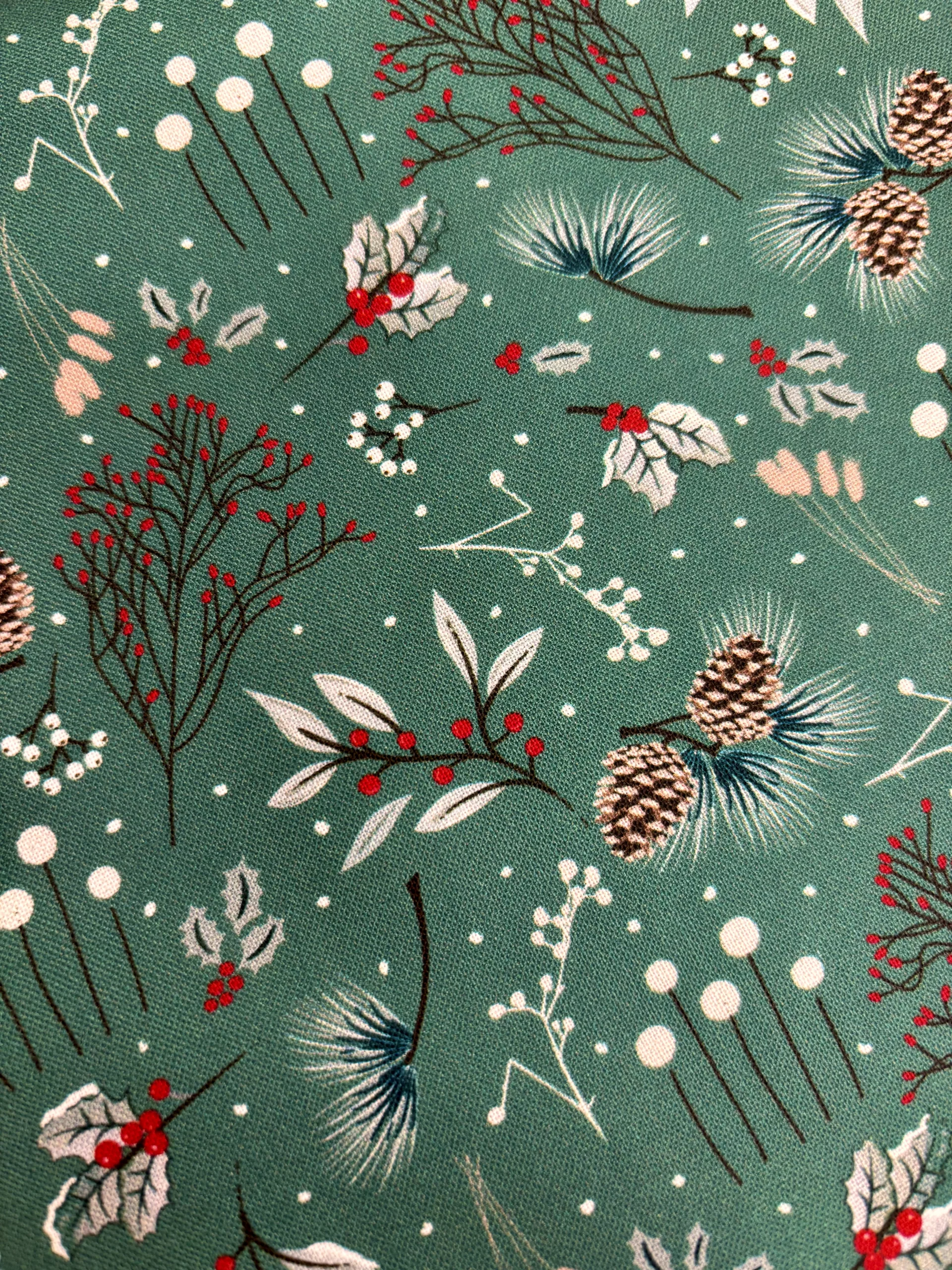 ‘Christmas In The Countryside’ - Forest Foliage - Image 2