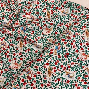 Peter Rabbit Christmas - Pomegranate Holly Cream