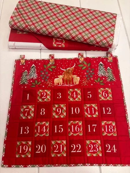 ‘Celtic Christmas’ by Lewis & Irene - Folded Advent Calendar Panel - Image 5