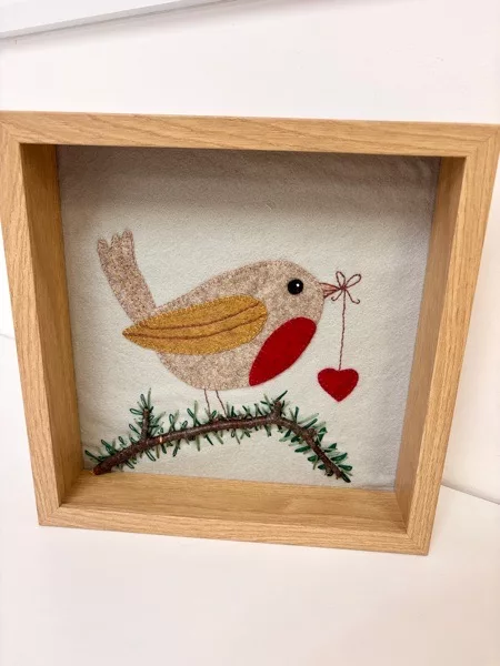 Felt Robin Picture - Class