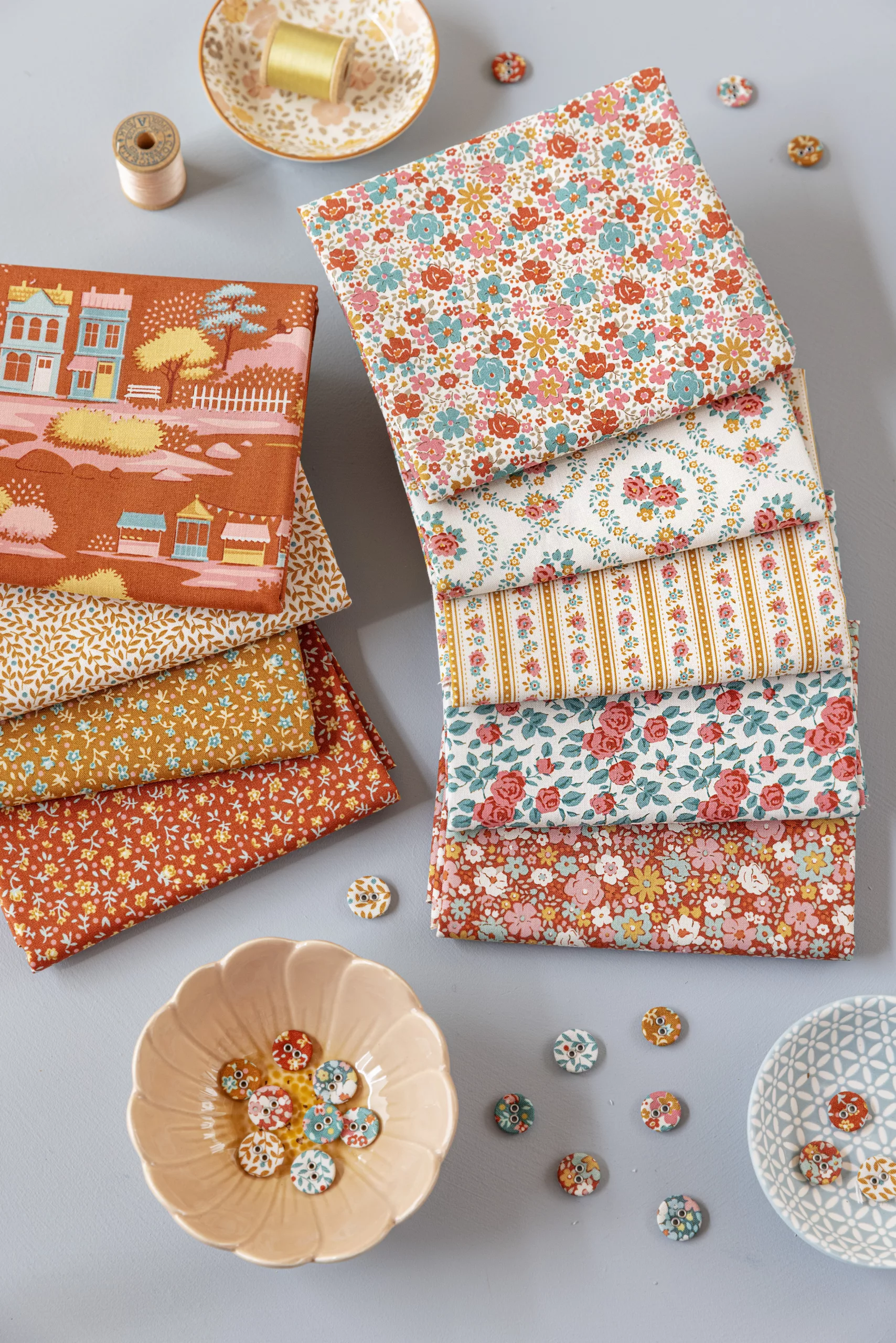 Tilda ‘Village Life’ - 9 Fat Quarter Bundle - Rust *pre-order 1st October*