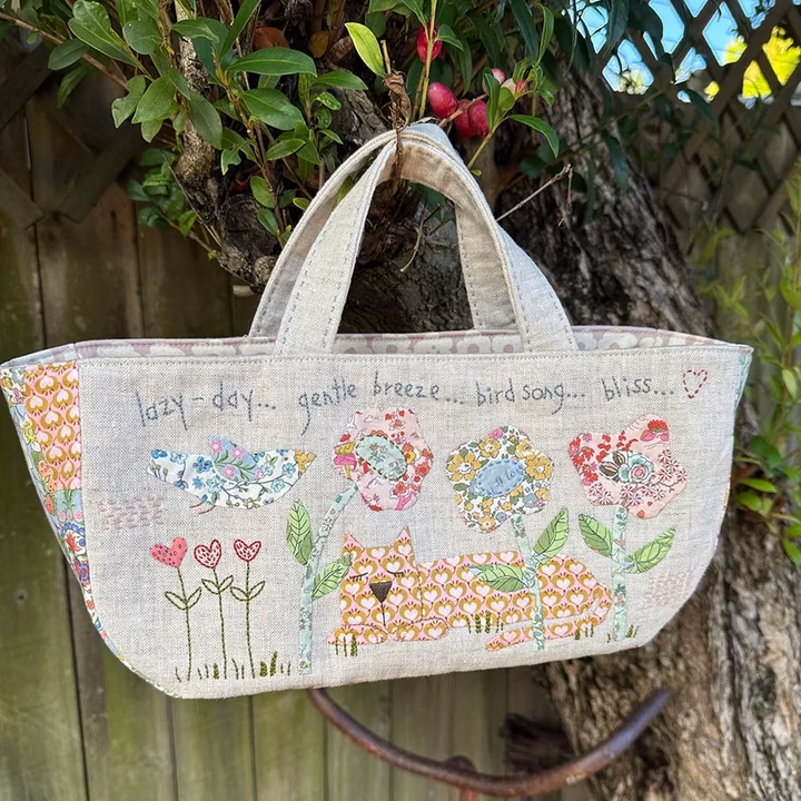 ‘Lazy Day’ Tote & Pincushion Pattern by the Birdhouse Patchwork Designs